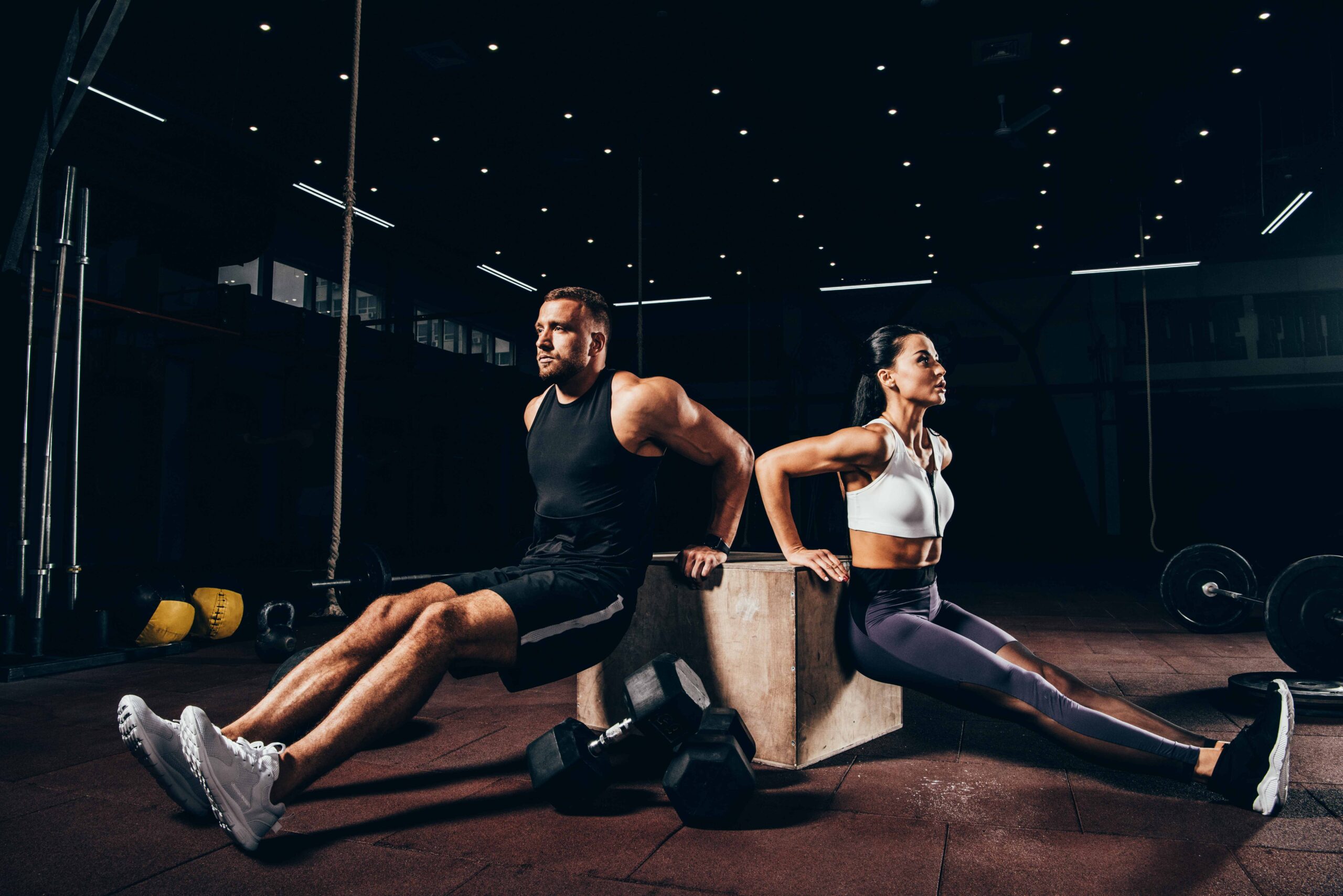 Fitness híbrido: entrenamiento versátil y equipamiento esencial